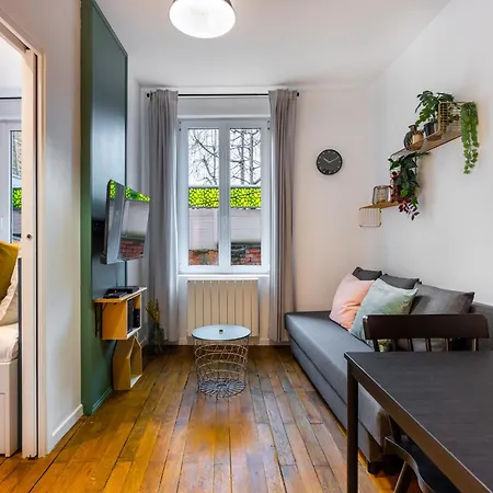 Appartement Le Repere De Copernic Nancy